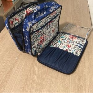 Vera Bradley Iconic Large Blush & Brush Travel Cas